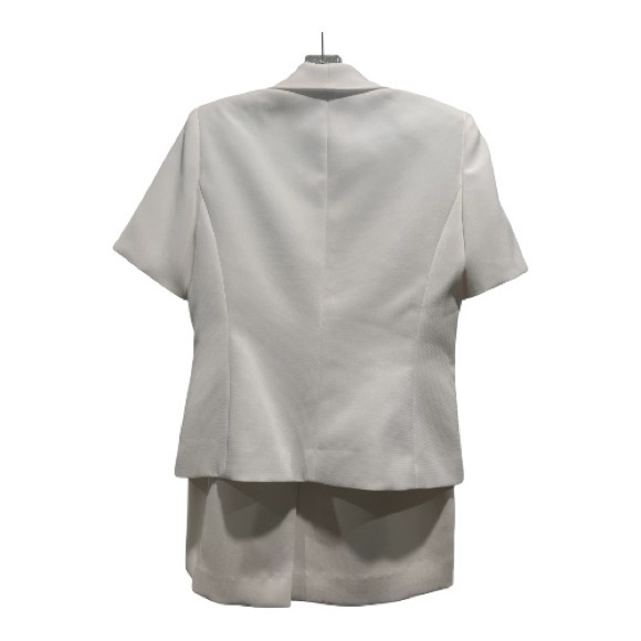 Le Suit Essentials Skirt Set - Picture 3 of 9